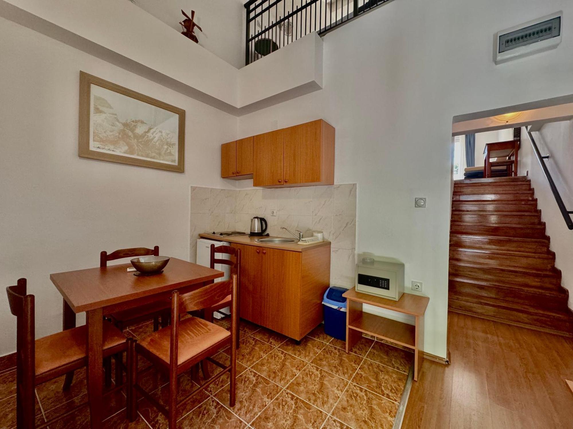 Bečići For-A Apartmani מראה חיצוני תמונה