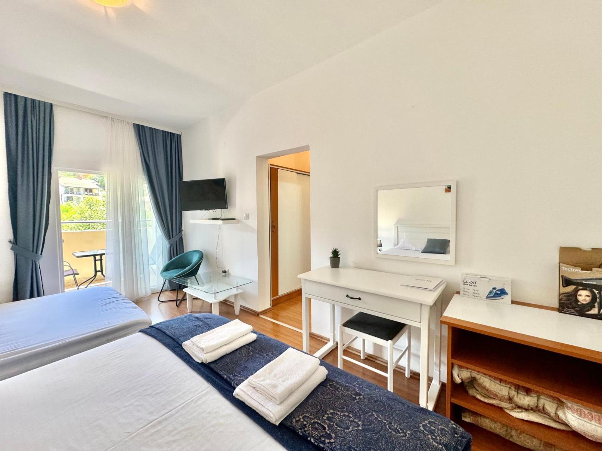 Bečići For-A Apartmani מראה חיצוני תמונה