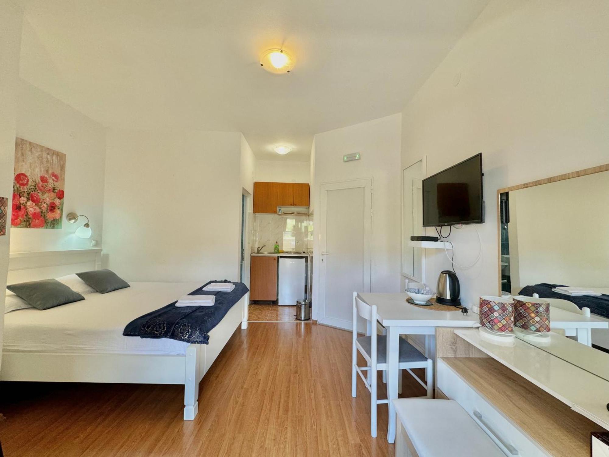 Bečići For-A Apartmani מראה חיצוני תמונה