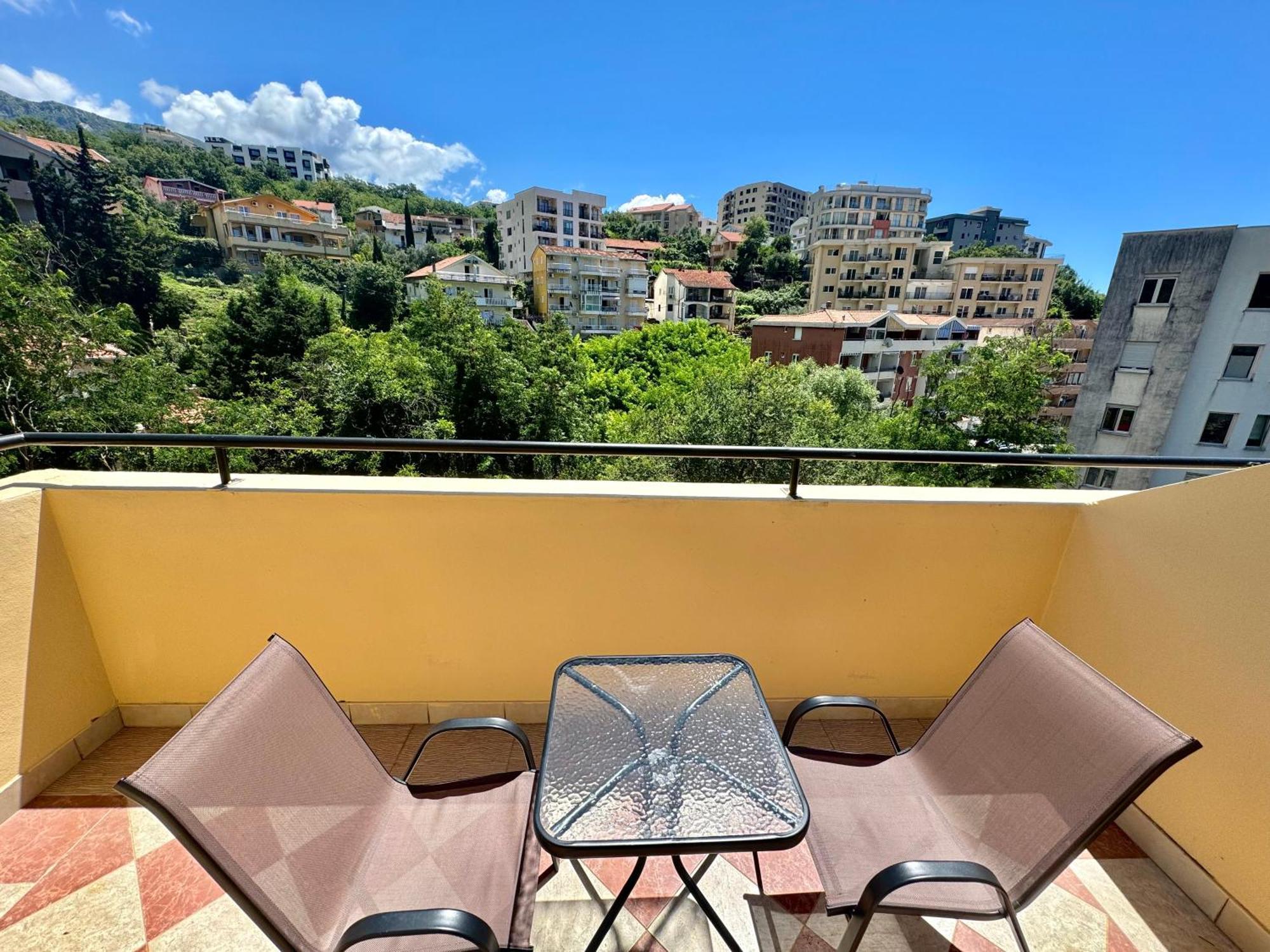 Bečići For-A Apartmani מראה חיצוני תמונה